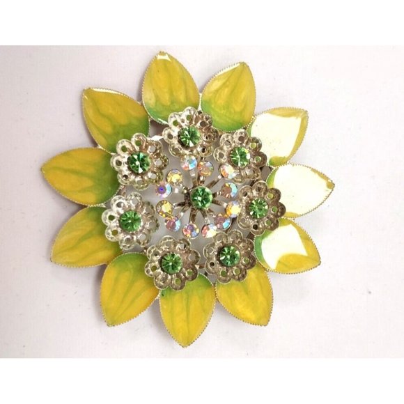 Brooch Flower Yellow Enamel Petals Silver tone Metal Centers with Crystals - Picture 1 of 2